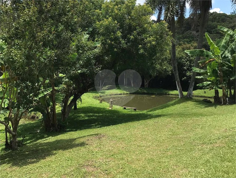 Chácara à venda com 3 quartos, sendo 1 suíte,  em Loteamento Jardim Nova Ibiúna, Ibiúna, SP