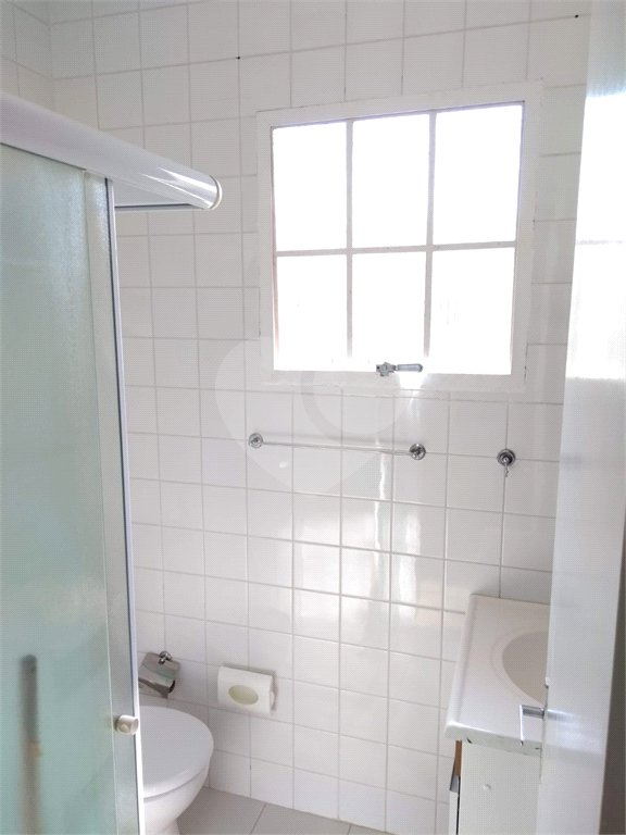 Casa à venda com 2 quartos, sendo 1 suíte, no condomínio Residencial Villa Nostra, Cotia - SP