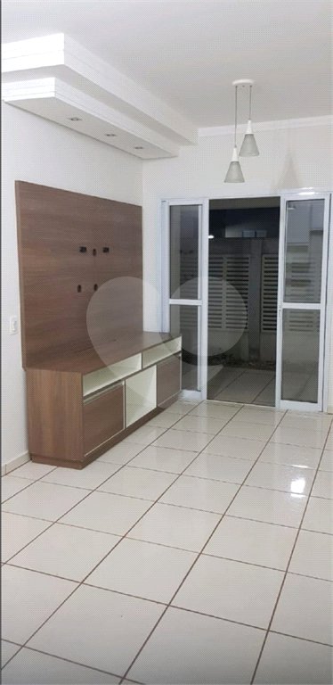 Apartamento térreo no condomínio Vancouver em Araraquara/SP.