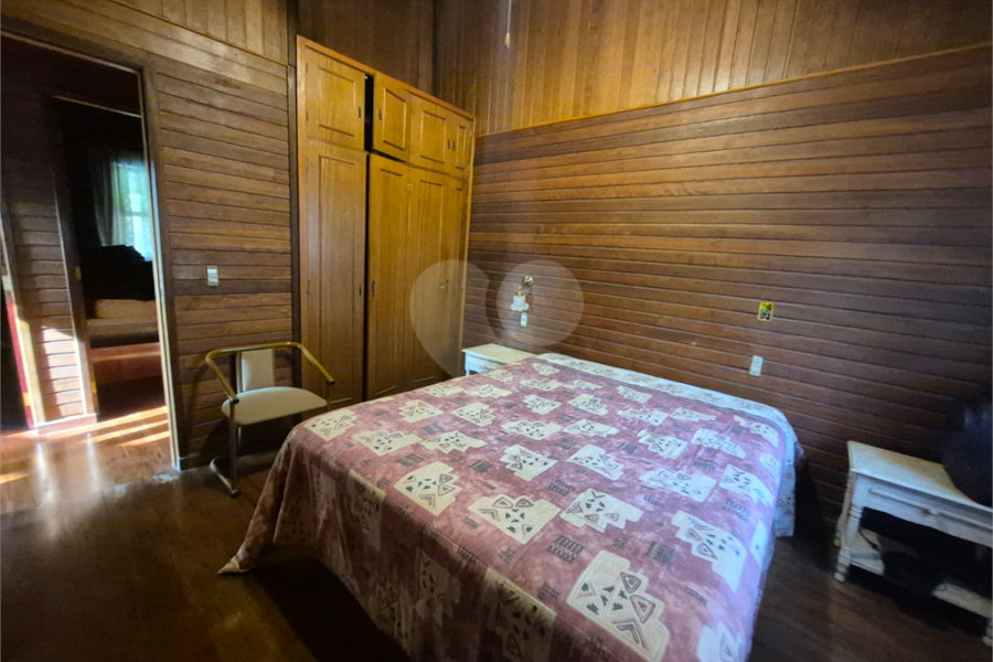 Casa à venda com 3 quartos, sendo 1 suíte, no condomínio Alpes da Cantareira, Mairiporã - SP
