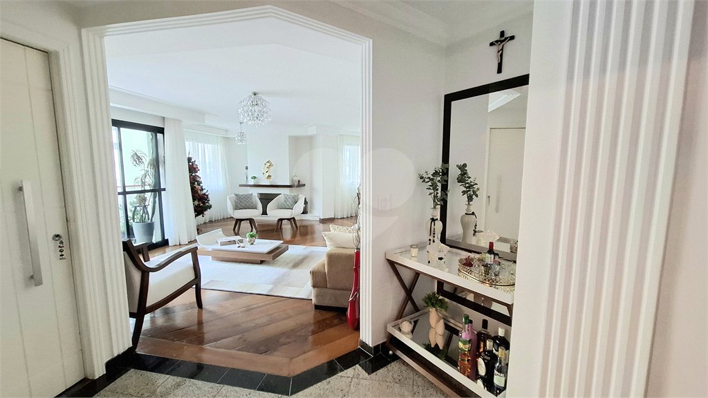 Apartamento à venda com 3 suítes em Santana, São Paulo, SP