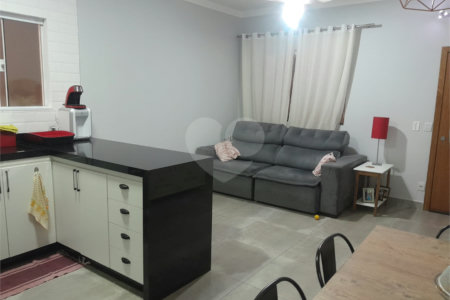 Casa à venda com 3 quartos, sendo 1 suíte, em Recanto das Flores, Ribeirão Preto, SP