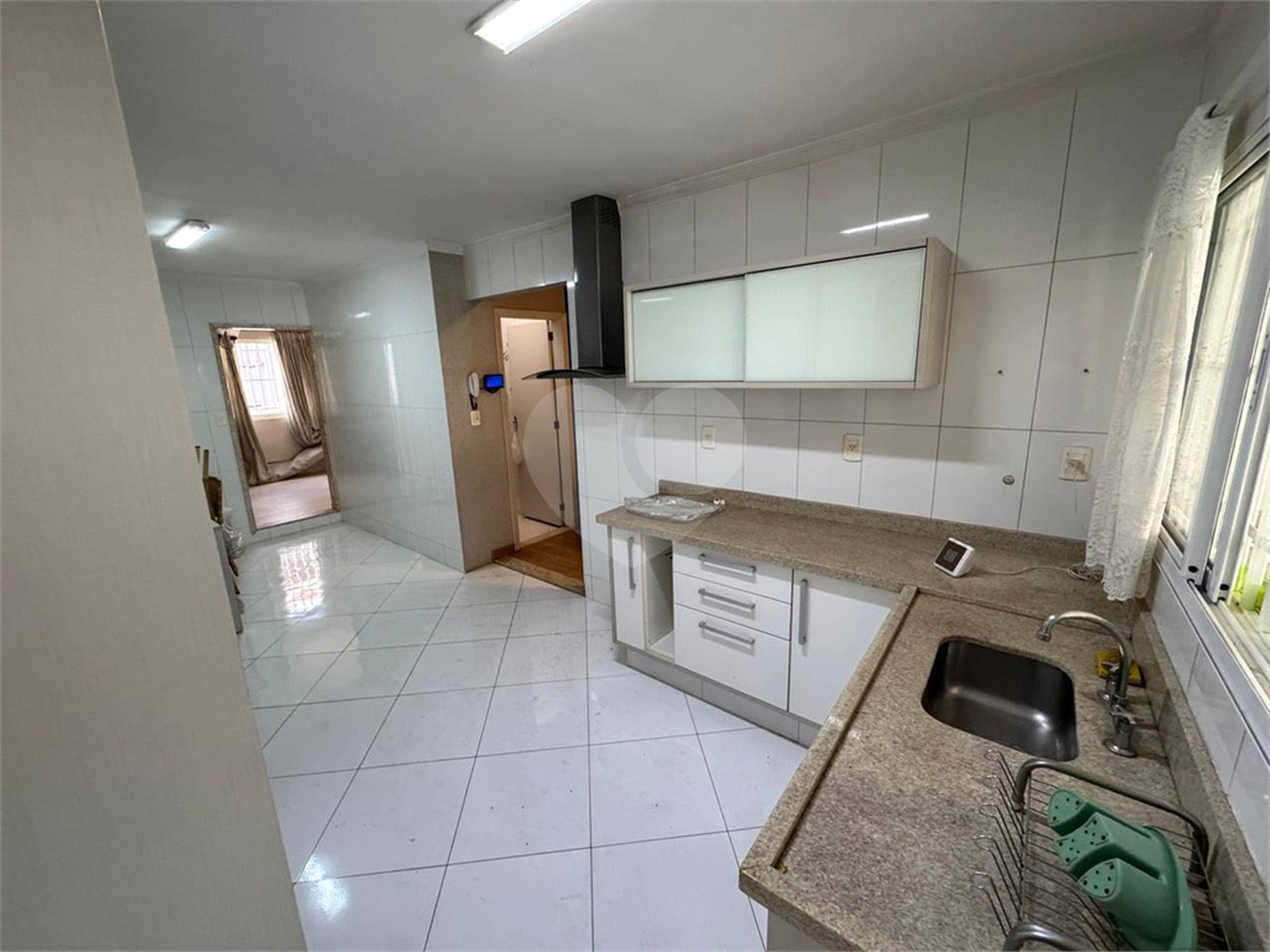 Casa à venda com 4 quartos, sendo 1 suíte, em Jardim das Samambaias, Jundiaí, SP