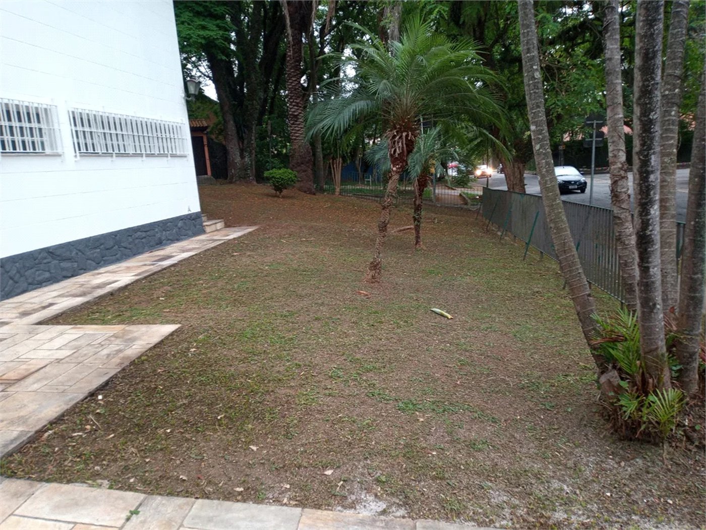 Casa Térrea à venda ou para alugar com 3 quartos, sendo 1 suíte,  em Caxingui, São Paulo, SP