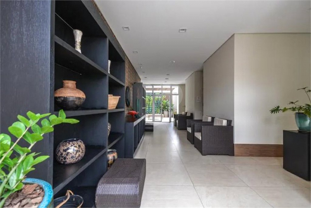Apartamento à venda com 2 quartos em Aclimação, São Paulo, SP