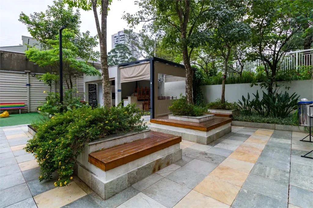 Apartamento à venda com 3 quartos, sendo 1 suíte, em Vila Andrade, São Paulo, SP
