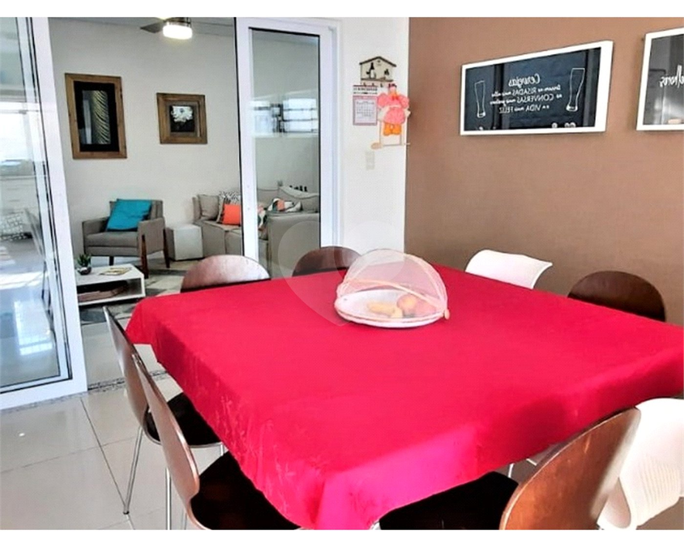 Casa à venda com 5 quartos, sendo 4 suítes, em Água Fria, São Paulo, SP