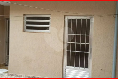 Sobrado à venda com 4 quartos, sendo 1 suíte,  em Alto da Lapa, São Paulo, SP
