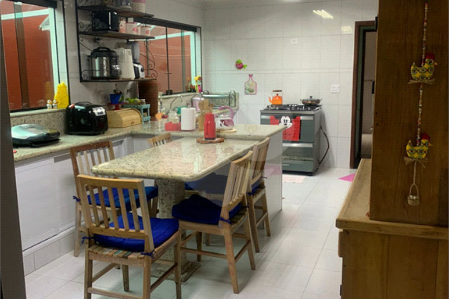 Sobrado à venda com 3 suítes em Vila Guilherme, São Paulo, SP