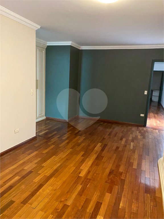 Sobrado à venda com 3 quartos, sendo 1 suíte, em Vila Lageado, São Paulo, SP