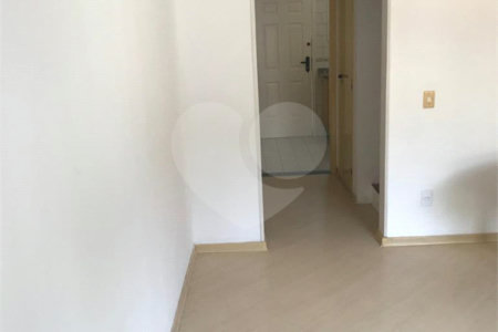 Casa à venda com 3 quartos no condomínio Villas IV, São Paulo - SP