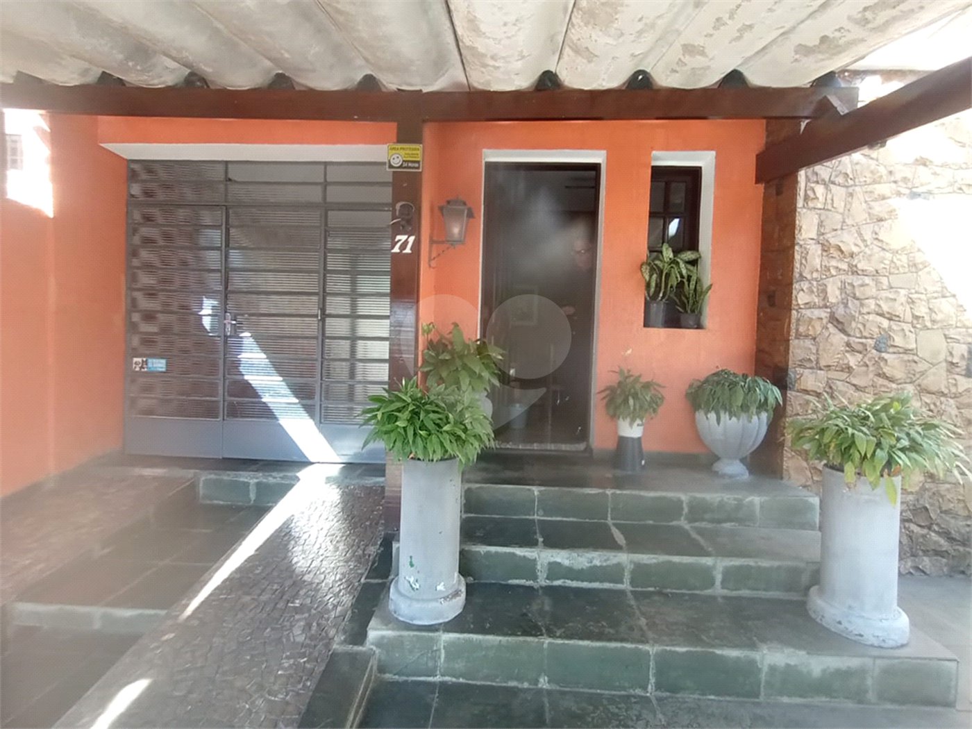 Casa à venda com 3 quartos, sendo 1 suíte,  no Centro, Mogi das Cruzes, SP