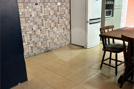 Sobrado à venda com 4 quartos, sendo 2 suítes, em Jaguaré, São Paulo, SP