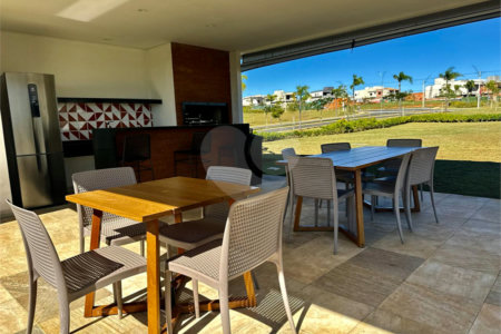 Casa à venda com 3 suítes no condomínio Terras Alpha Nova Esplanada, Votorantim - SP