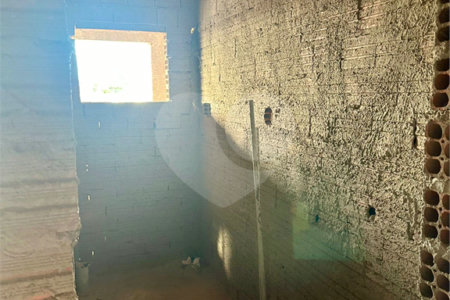 Casa à venda com 4 quartos, sendo 2 suítes, em Portal dos Pinheiros II, Itapetininga, SP