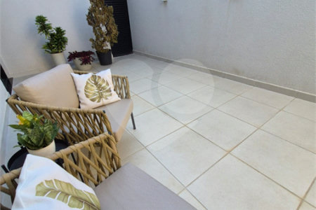 Casa à venda com 3 quartos, sendo 1 suíte,  no condomínio Mantova, Indaiatuba - SP
