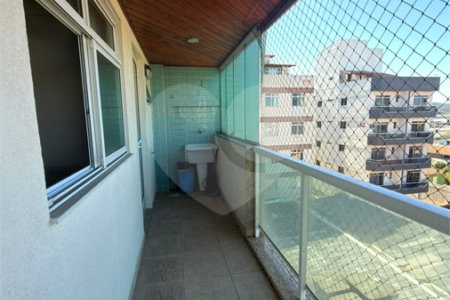 Apartamento à venda com 2 quartos, sendo 1 suíte,  em Vila Nova, Cabo Frio, RJ