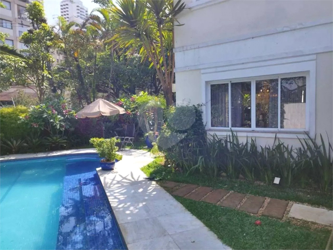Casa à venda com 4 suítes no condomínio Solares da Cidade Jardim Vila America, São Paulo - SP