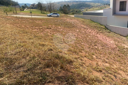 Terreno à venda no condomínio Vale das Águas, Itatiba - SP