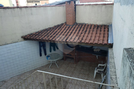 Sobrado à venda com 3 quartos, sendo 1 suíte, em Vila Gustavo, São Paulo, SP