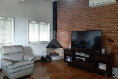 Casa à venda com 4 suítes no condomínio São Joaquim, Vinhedo - SP