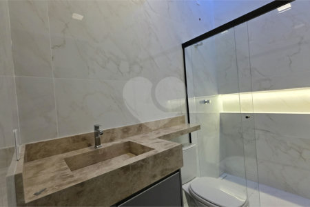 Casa à venda com 3 quartos, sendo 1 suíte, no condomínio Horto Florestal Villagio, Sorocaba - SP
