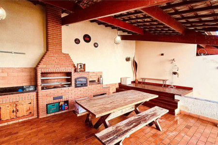 Sobrado à venda com 3 quartos, sendo 1 suíte, em Chácara Recanto Verde, Cotia, SP