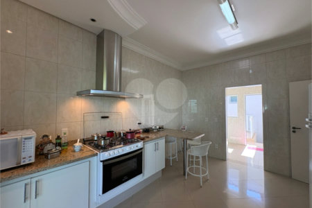 Casa à venda com 3 suítes no condomínio Lago da Boa Vista, Sorocaba - SP