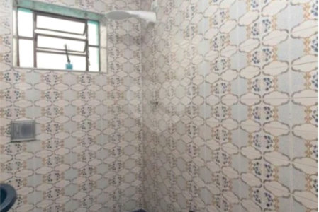 Casa Térrea à venda com 4 quartos, sendo 1 suíte,  em Vila Mazzei, São Paulo, SP