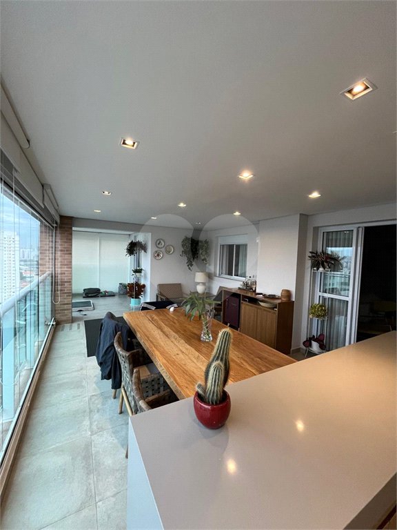 Apartamento à venda com 3 quartos, sendo 2 suítes, em Mooca, São Paulo, SP