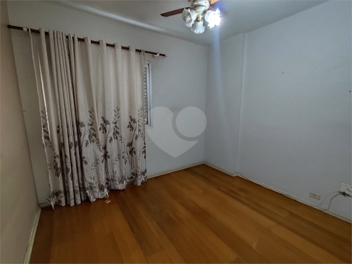 Apartamento à venda com 3 quartos, sendo 1 suíte, no Centro, Sorocaba, SP