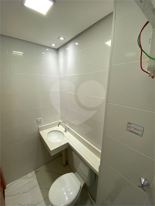 Apartamento à venda com 2 quartos em Morada do Ouro, Cuiabá, MT