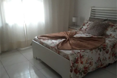 Casa Térrea à venda com 3 quartos em Jardim Nadir, São Paulo, SP