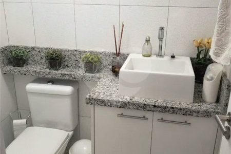 Apartamento à venda com 2 quartos em Vila Mazzei, São Paulo, SP