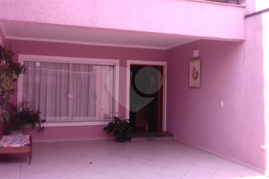 Casa à venda com 4 quartos, sendo 2 suítes, em Vila Medeiros, São Paulo, SP