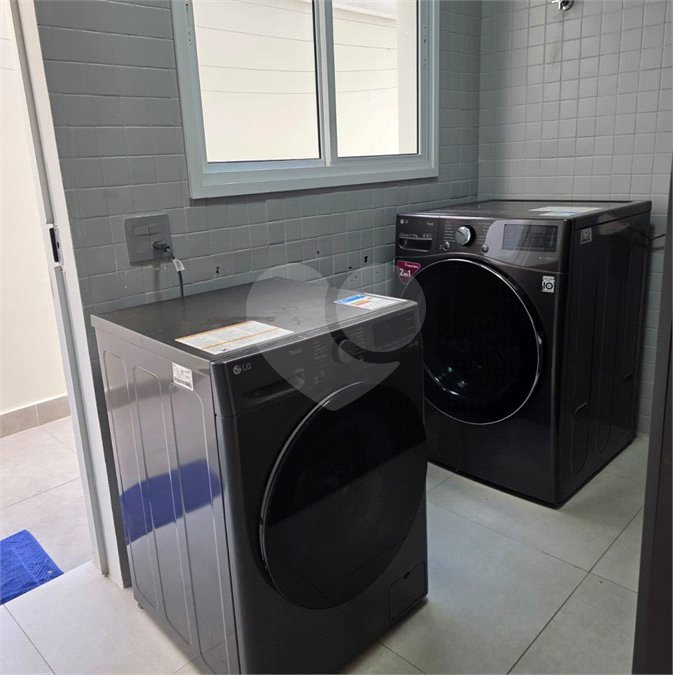 Casa à venda com 6 quartos, sendo 3 suítes, no condomínio Ibiti Royal Park, Sorocaba - SP