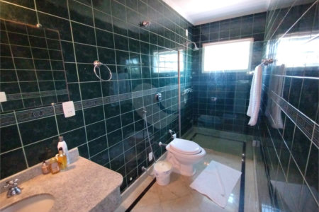 Casa à venda com 5 suítes em Jardim Colombo, Itapetininga, SP
