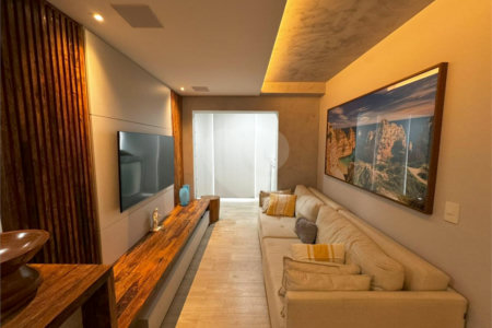 Apartamento à venda com 2 quartos, sendo 1 suíte,  em Jardim Vazani, São Paulo, SP