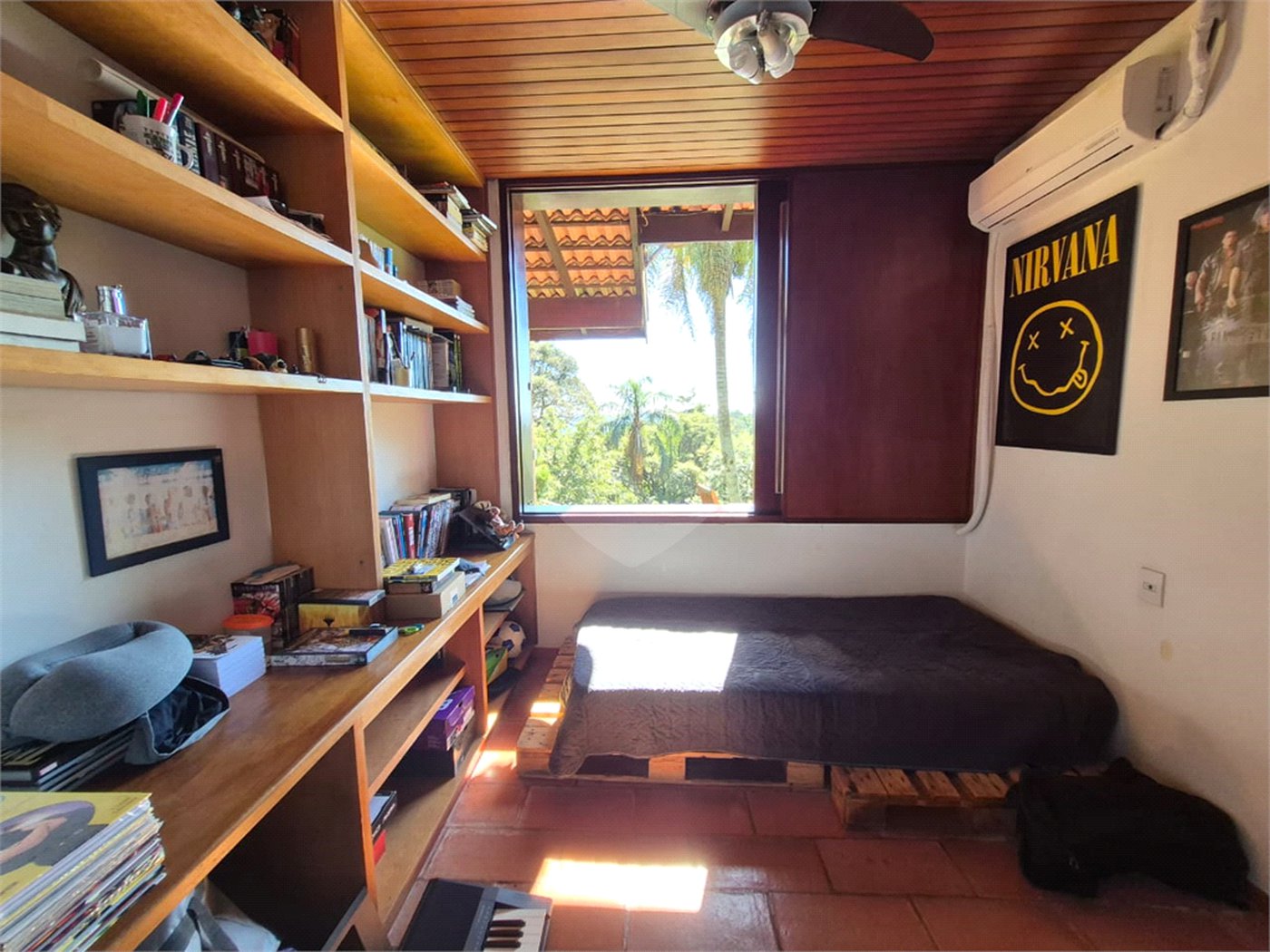 Casa Térrea à venda com 4 quartos, sendo 2 suítes, em Roseira, Mairiporã, SP