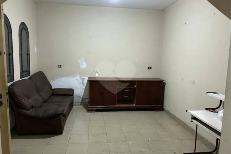 Casa à venda com 3 quartos, sendo 1 suíte, em São João Clímaco, São Paulo, SP