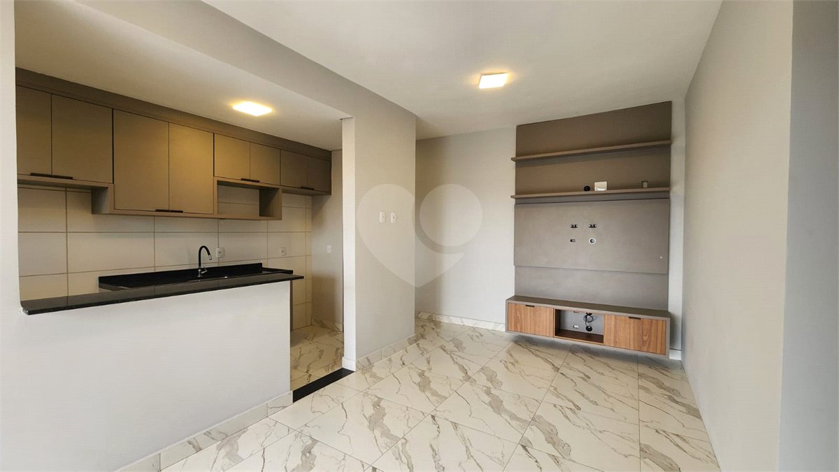 Apartamento à venda ou para alugar com 3 quartos, sendo 1 suíte,  em Chácara Nova Era, Valinhos, SP