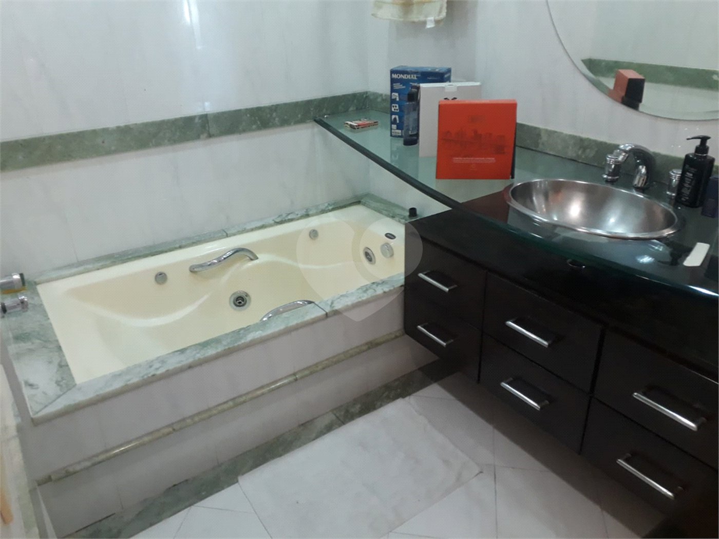 Apartamento à venda com 4 quartos, sendo 1 suíte, em Tijuca, Rio de Janeiro, RJ