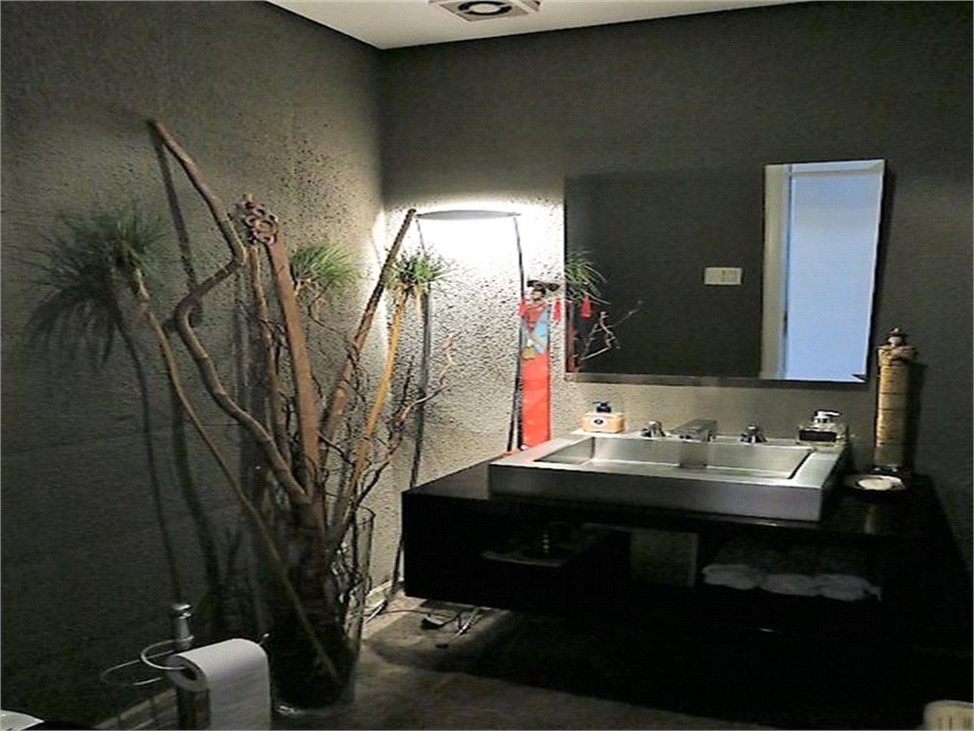 Casa em condomínio à venda com 4 quartos, sendo 3 suítes, em Jardim Vitória Régia, São Paulo, SP