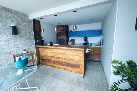 Cobertura à venda com 3 quartos, sendo 1 suíte, em Tijuca, Rio de Janeiro, RJ