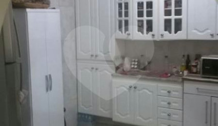 Sobrado à venda com 4 quartos, sendo 1 suíte, em Parque Edu Chaves, São Paulo, SP