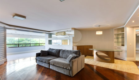 Apartamento à venda com 4 quartos, sendo 3 suítes, em Chácara Santo Antônio (zona Sul), São Paulo, SP