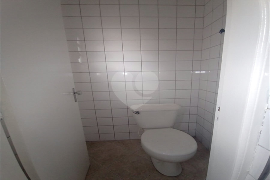 Prédio à venda com 2 quartos, sendo 1 suíte, em Jardim Brasil (zona Norte), São Paulo, SP