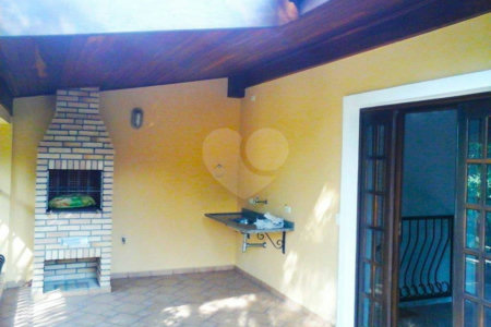Casa para alugar com 4 quartos, sendo 2 suítes, no condomínio Palm Garden, São Paulo - SP