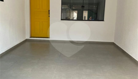 Casa de Vila à venda com 3 quartos, sendo 1 suíte,  em Belenzinho, São Paulo, SP