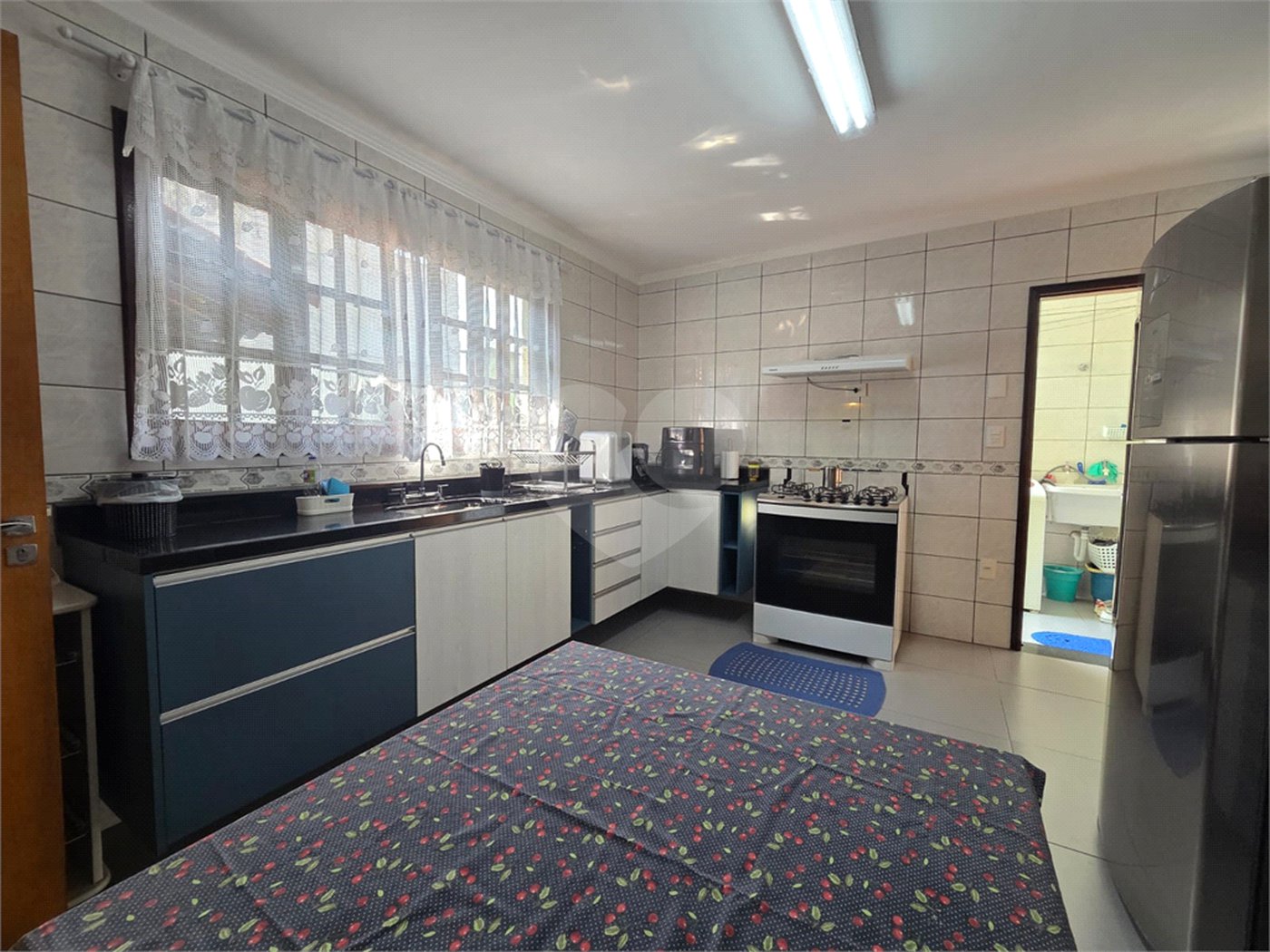 Casa à venda com 4 quartos, sendo 1 suíte, em Vila Paulo Silas, São Paulo, SP